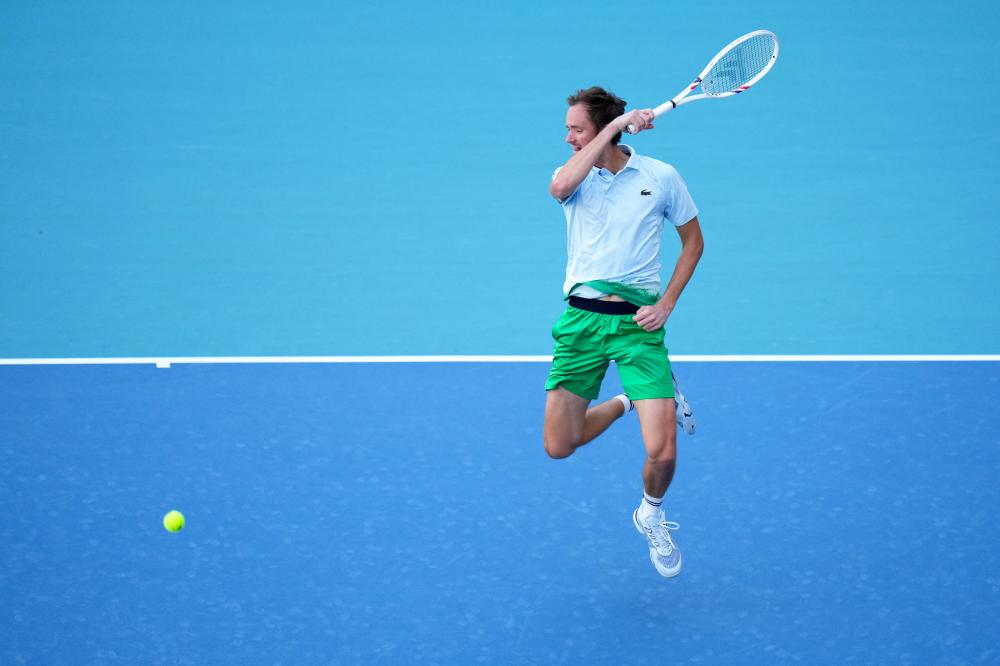 塔利亚菲科：不认为与梅西的对比会影响马斯坦托诺，他很专注